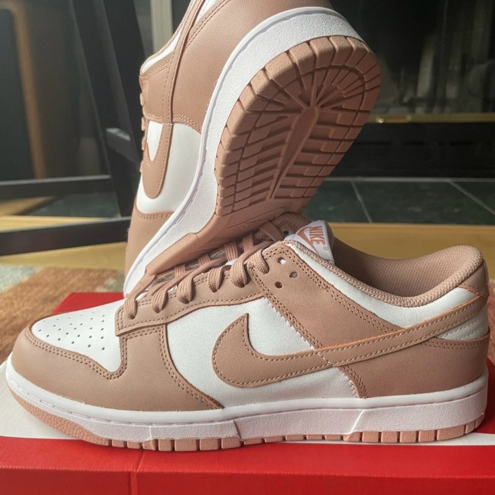 Nike Dunk Low ‘Rose Whisper’